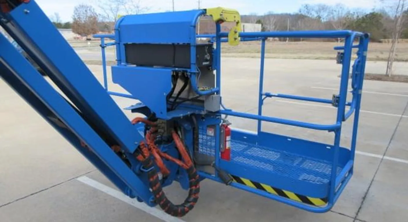 Tijera articulada Genie S-65 · 19,8 m · diésel